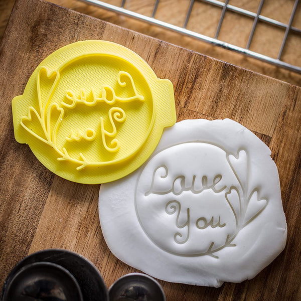The Cookie Cutter Hub Rainbow Embosser No 96 /Stamp for Cupcakes Fondant Icing Clay Cake Baking Decoration